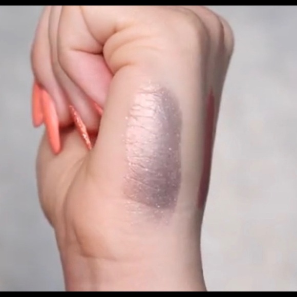 Brand New Your Minerals Sweden Eye Glimmer in Brown Hypnotic - Loose Eyeshadow - Picture 3 of 5